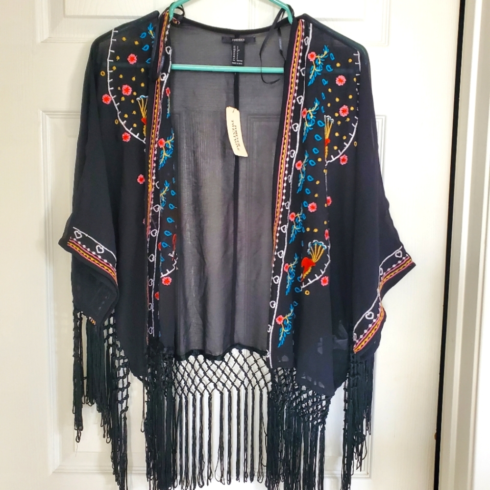 Embroidered kimono